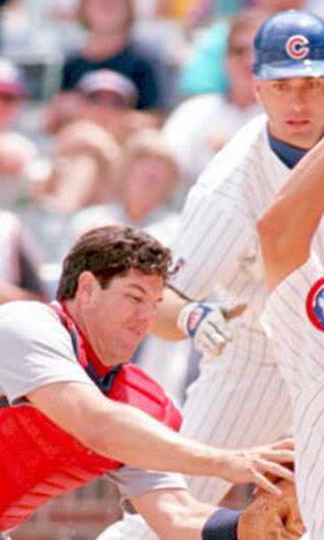 As ex-player for both clubs, Zeile knows all about Cards-Cubs rivalry